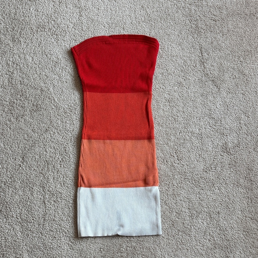 Sleeveless Strapless Colorblock Knit Dress in Red, Orange & White